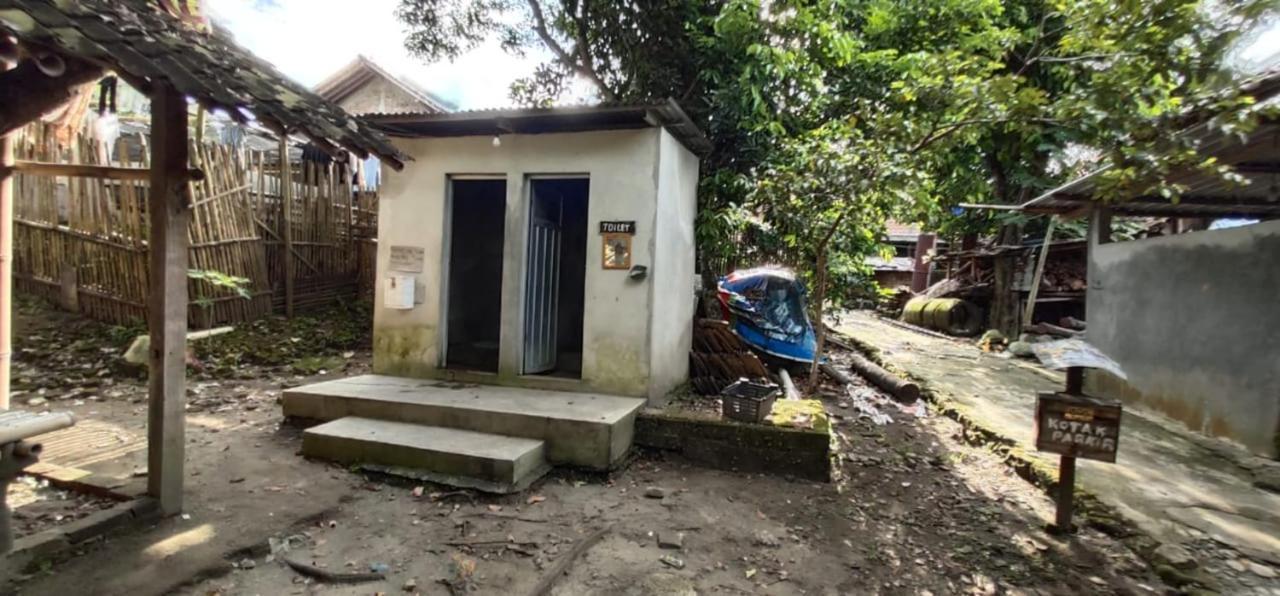 Kebon Pring Floating Resort&Market Bantul Bagian luar foto